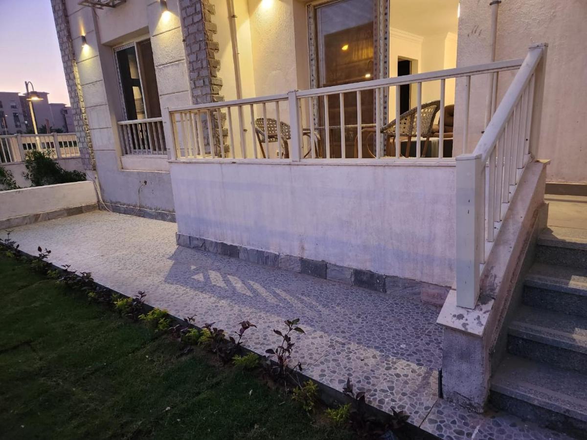 Jayd Garden Retreat: Elegant Two-bedroom Near Al-rehab *