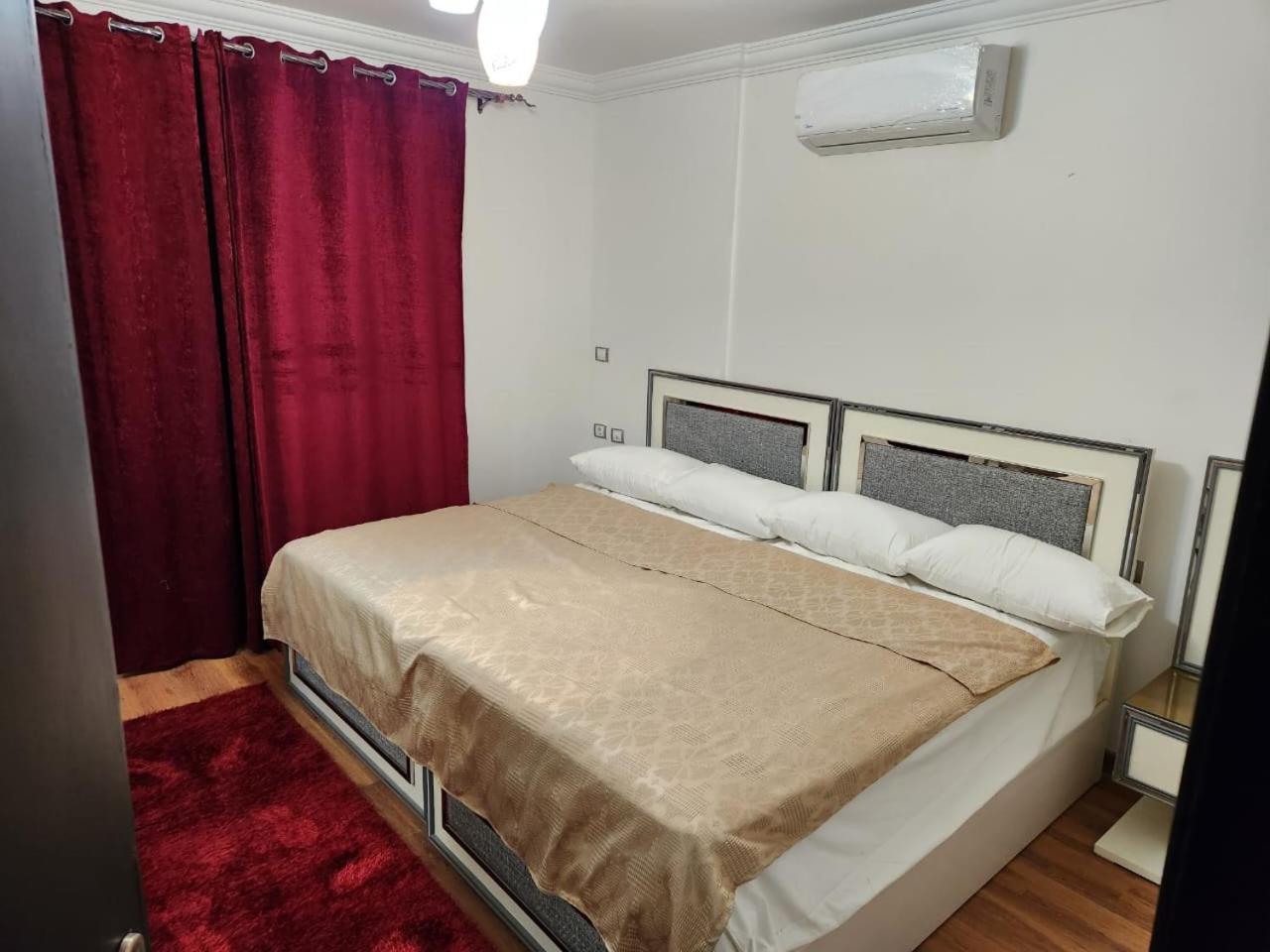 Jayd Garden Retreat: Elegant Two-bedroom Near Al-rehab
